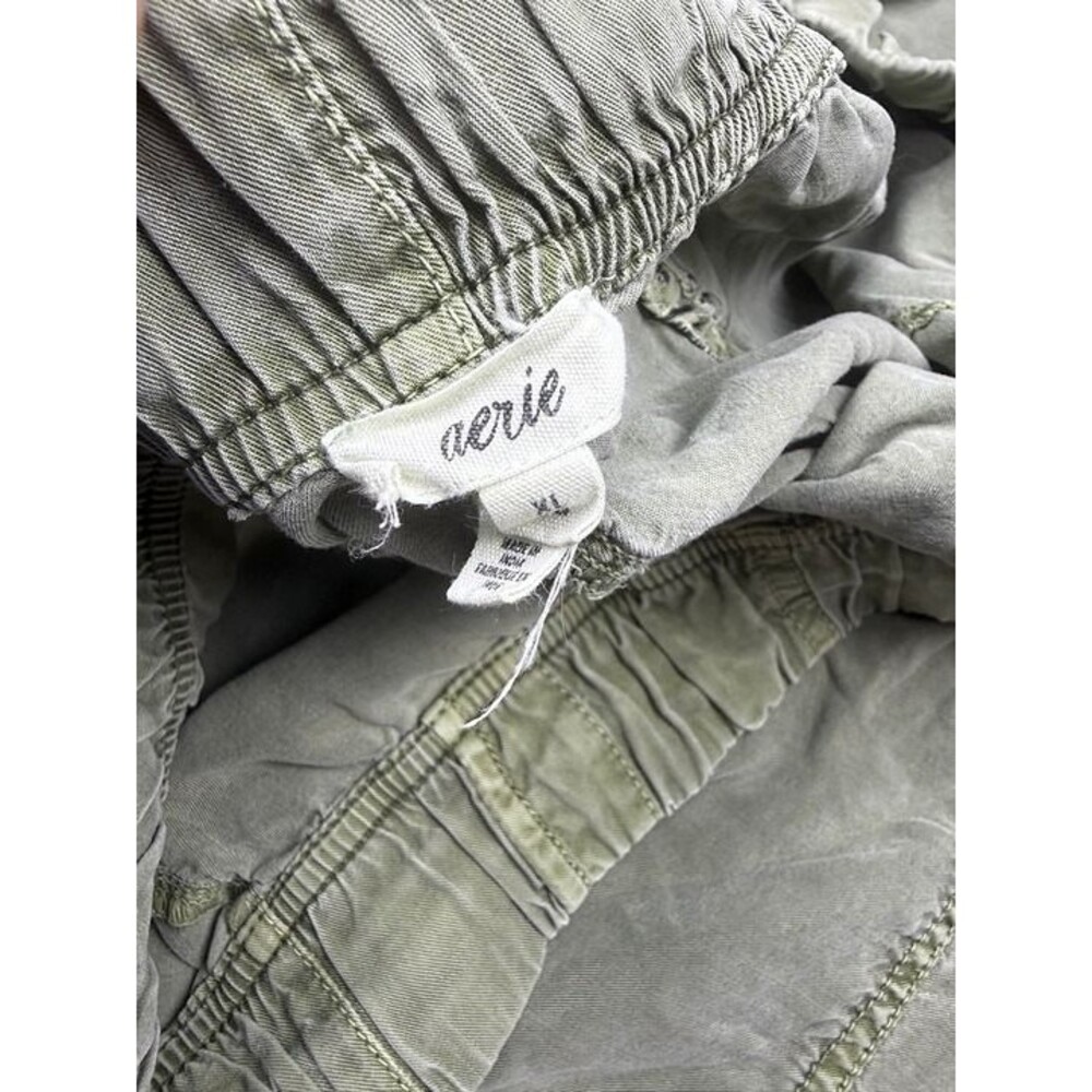 Aerie Women's Olive Green Pull On Utility Shorts Size XL Drawstring